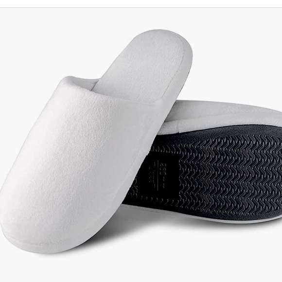 Unisex Tlizzz7 Hotel & Spa Style Slippers,in 3 White Sizes & 1 Silver Grey size - Picture 4 of 16